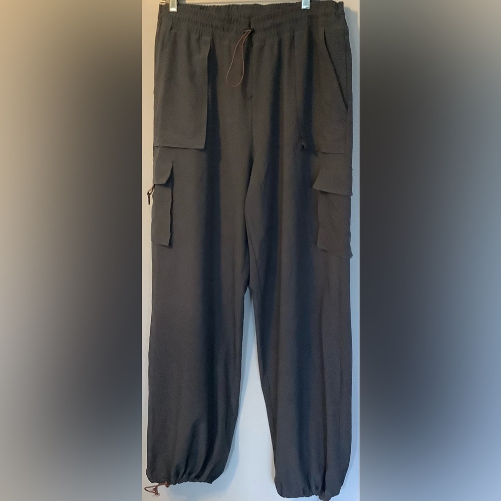 Men's/Women’s Black Cargo Pants